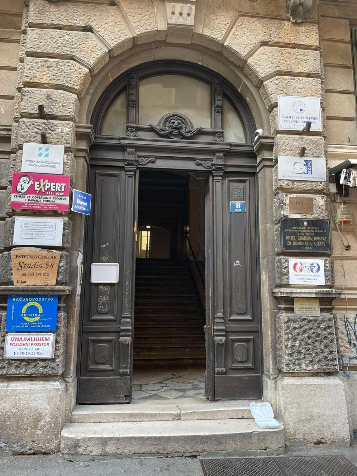 Dolac Apartments Rijeka Exterior photo